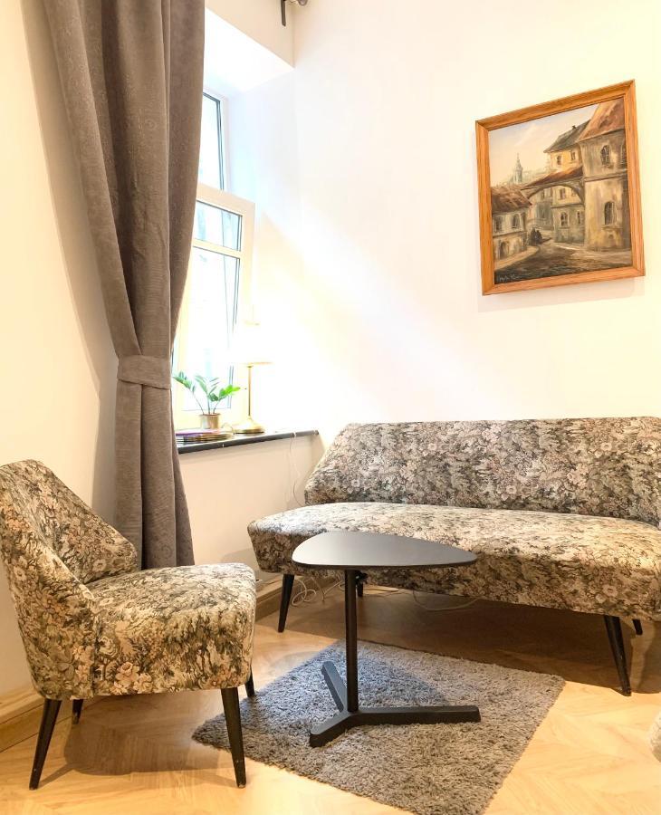 Centro Apartment Near Gedimas Avenue Vilnius Buitenkant foto