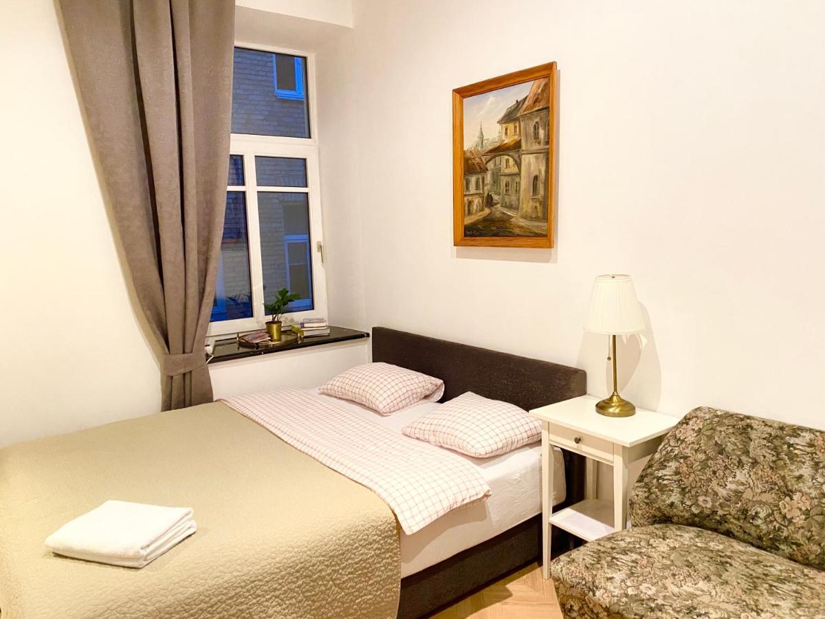 Centro Apartment Near Gedimas Avenue Vilnius Buitenkant foto