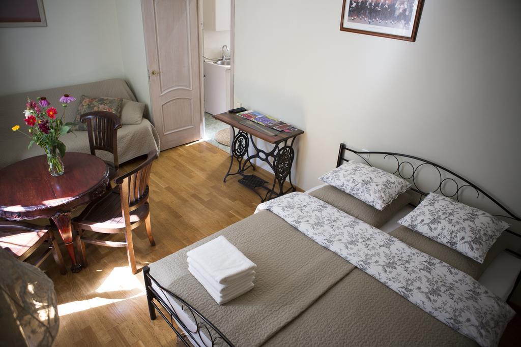 Centro Apartment Near Gedimas Avenue Vilnius Buitenkant foto